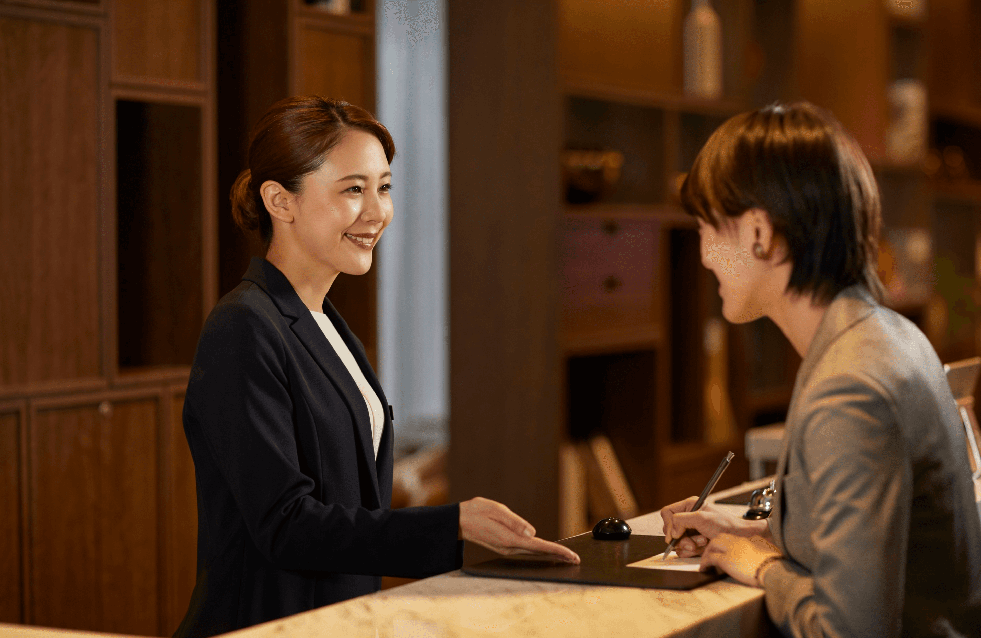 HOSPITALITY & TRAVEL – GUEST EXPERIENCE & LOYALTY
